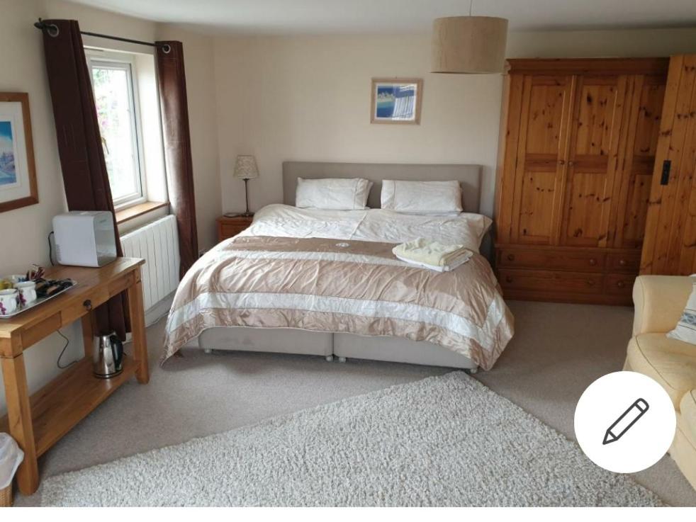 글라스턴버리 Millbatch Farm B&B 외부 사진