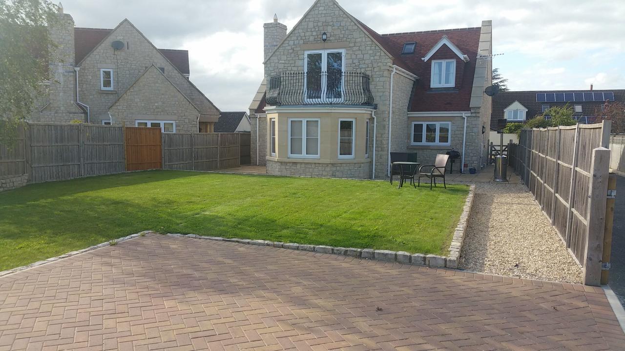 글라스턴버리 Millbatch Farm B&B 외부 사진